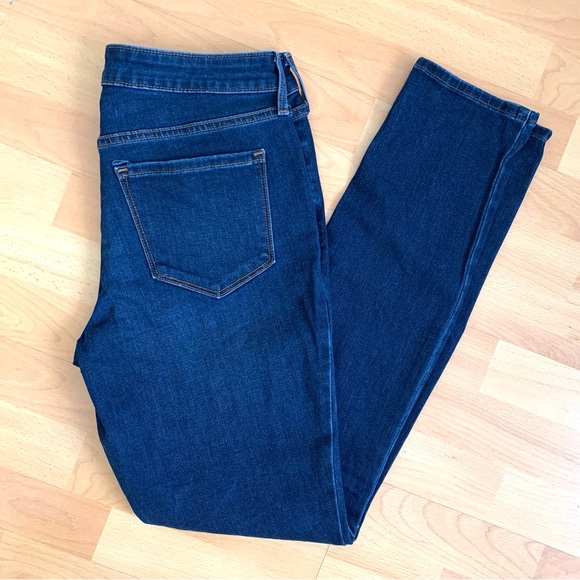 OLD NAVY NWOT Mid-Rise Pop Icon Skinny Jeans - Picture 1 of 6